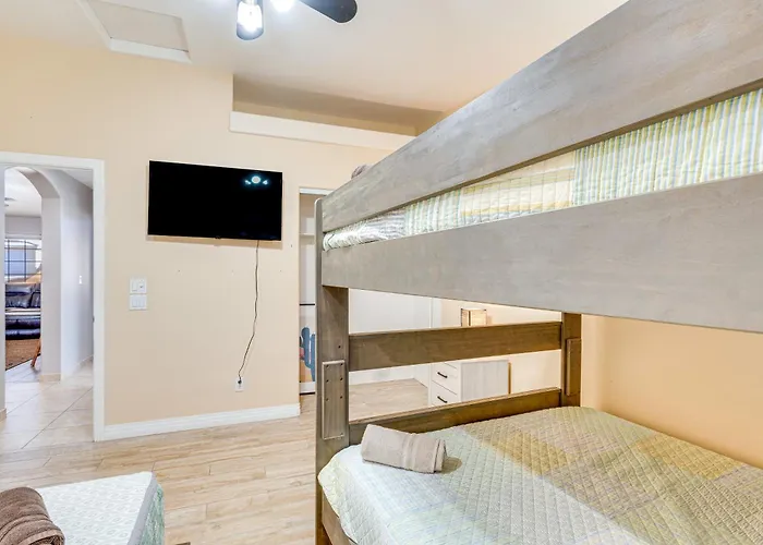 Havasu Escape: Patio, Pool + Grill! * Lake Havasu City