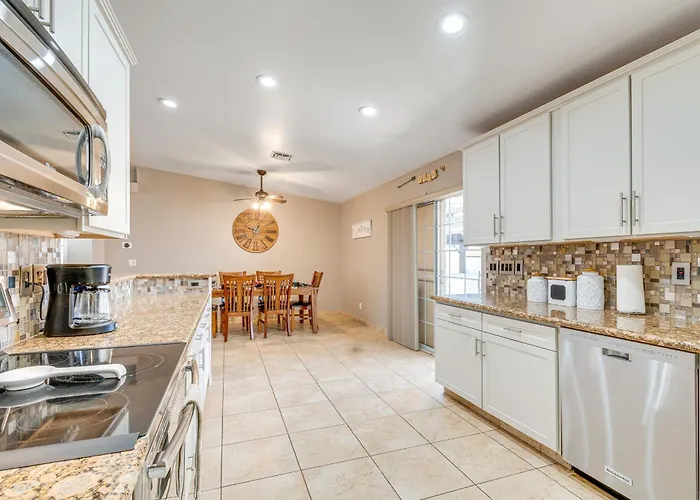 Ferienhaus Havasu Escape: Patio, Pool + Grill! *